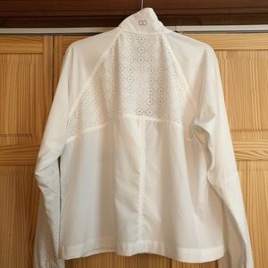 CALIA by Carrie underwood wind breaker